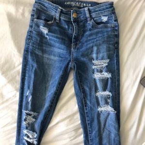 Distressed Skinny Jeans